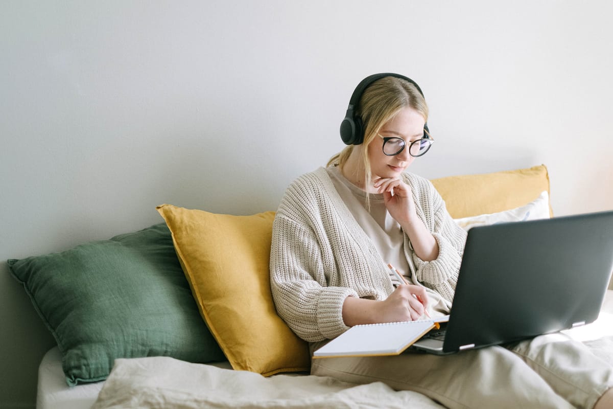 Common documentary scriptwriting mistakes to avoid