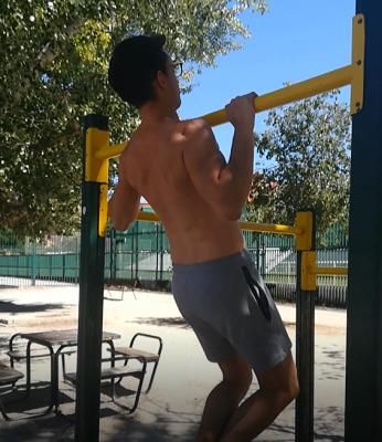 Dominada CNP con buena posición escapular