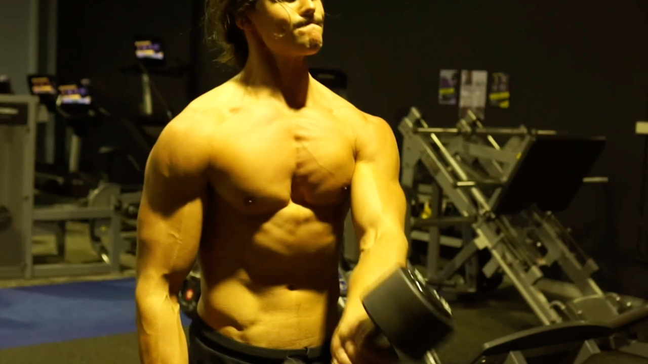 Inner Chest Muscle Growth Fix! (ONE EXERCISE - MORE RESULTS) 