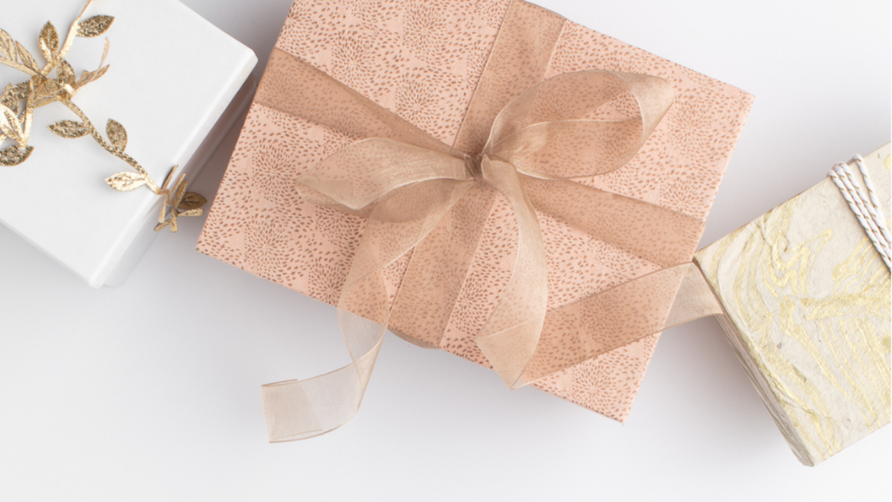 Gift Wrap Organization Made Easy