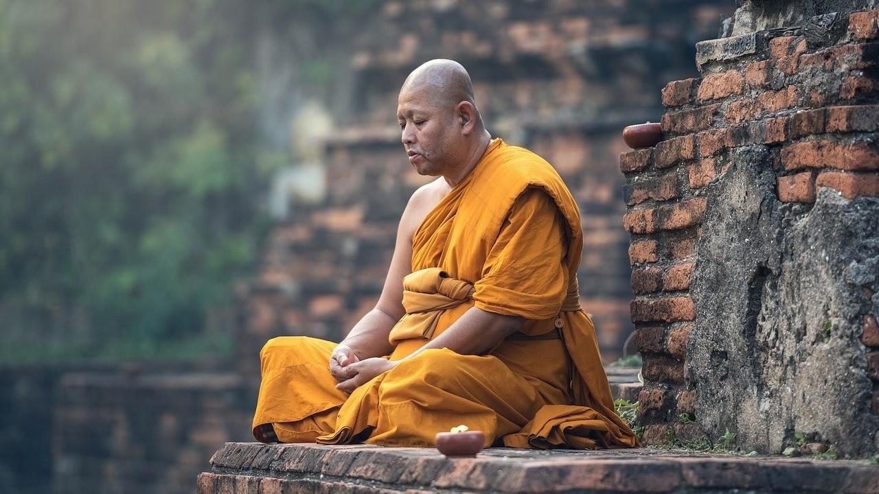 The Incredible Benefits of Breathing Like a Buddhist Monk & How to