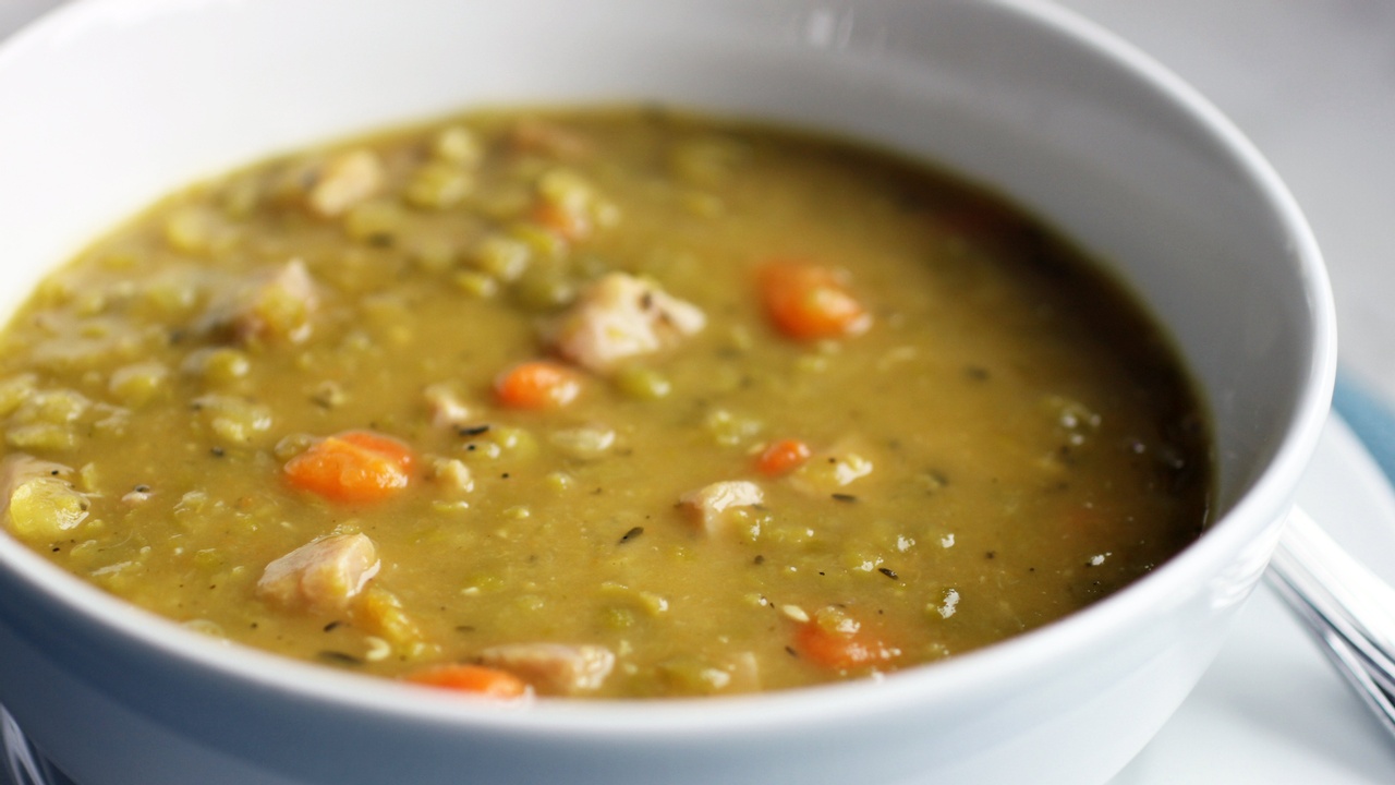 Dad's Split Pea Soup With Ham - Tastefully Grace