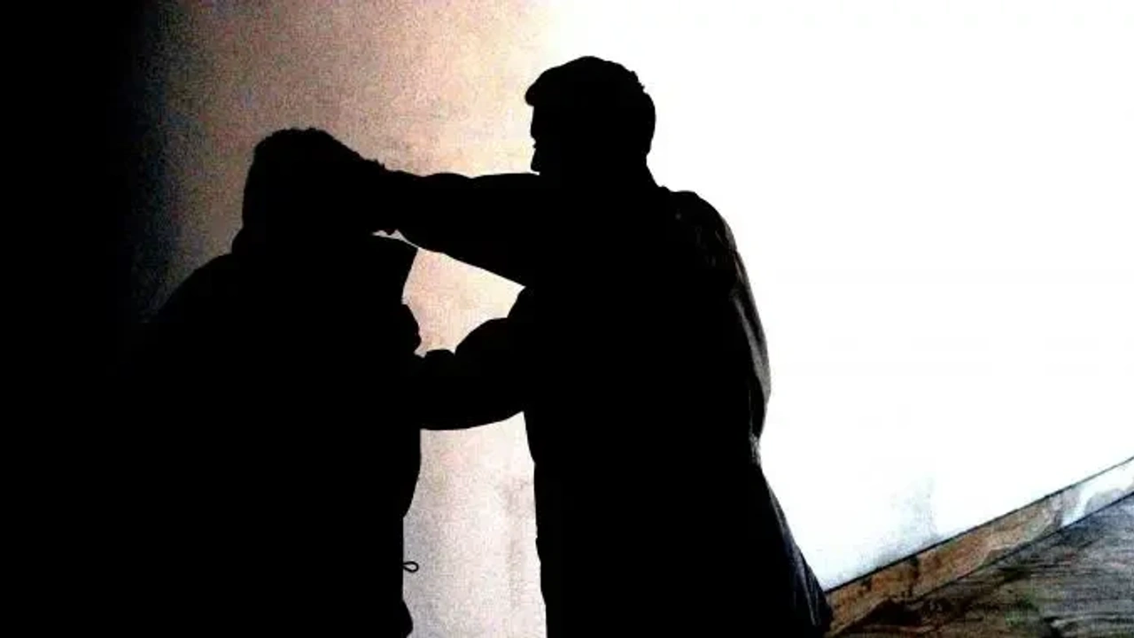 aggressione uomo violenza