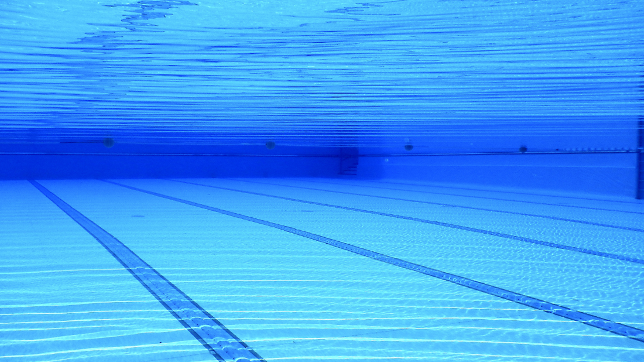 pool underwater lane lines