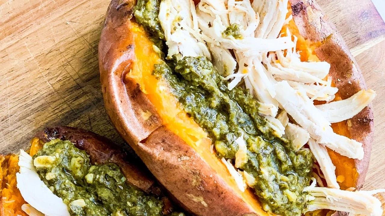 Sweet potato stuffed with pesto and chicken