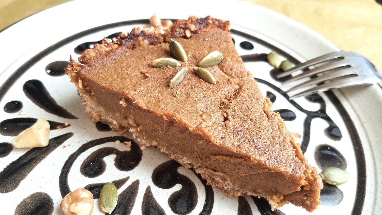 Easy 6-Ingredient Gluten-free Vegan Pumpkin Pie 