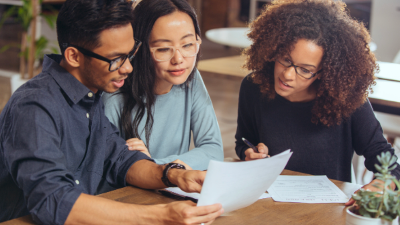 The Power of Active Listening: How Lawyers Can Build Trust and Enhance  Communication