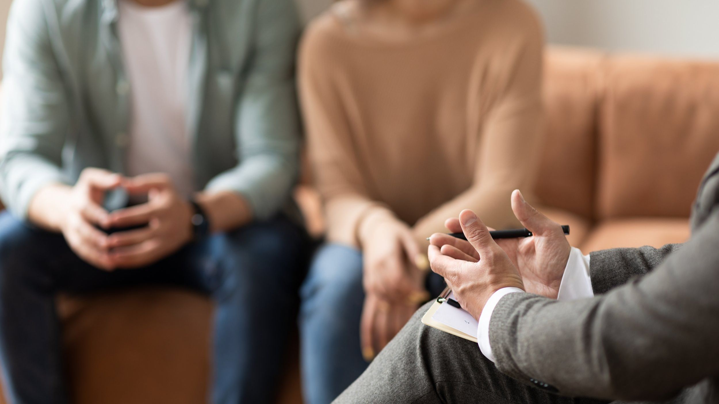 A Psychobiological Approach to Couple Therapy and Sensorimotor Psychotherapy