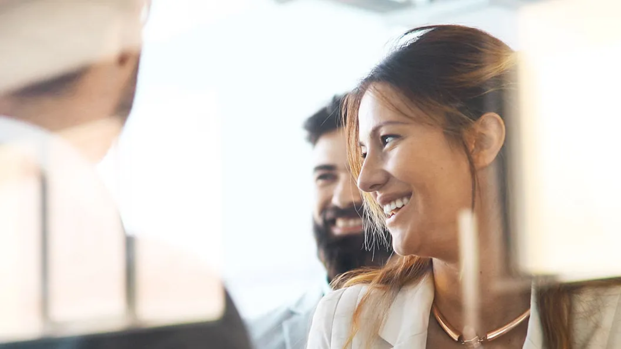 Group of Coaches Collaborating - blog by Andy Brown, Kajabi Expert