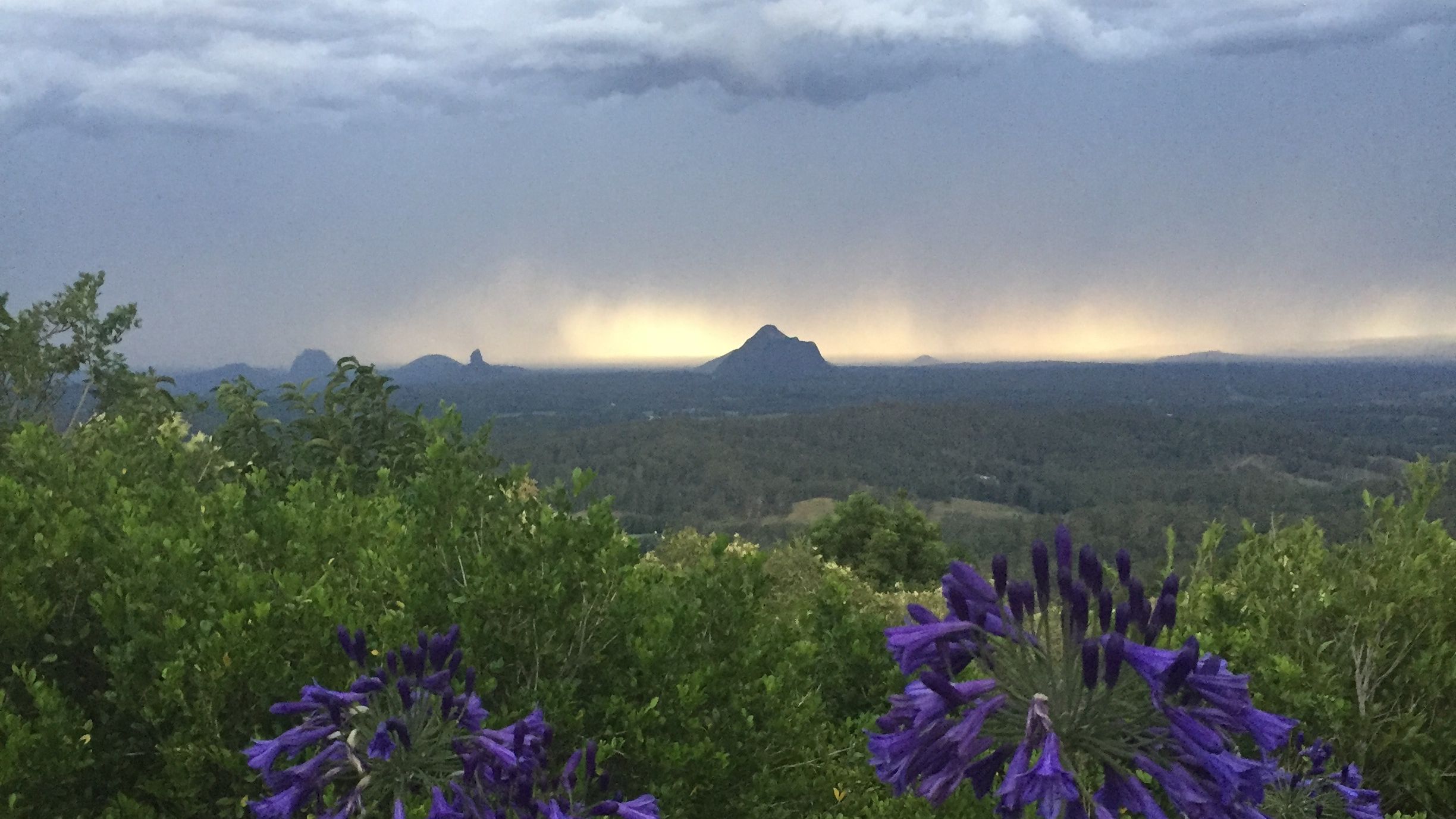 Perimenopause symptoms in women