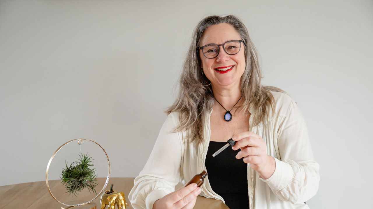 Léanne van helio legt uit hoe bestellen bij doterra werkt en je het meeste korting krijgt