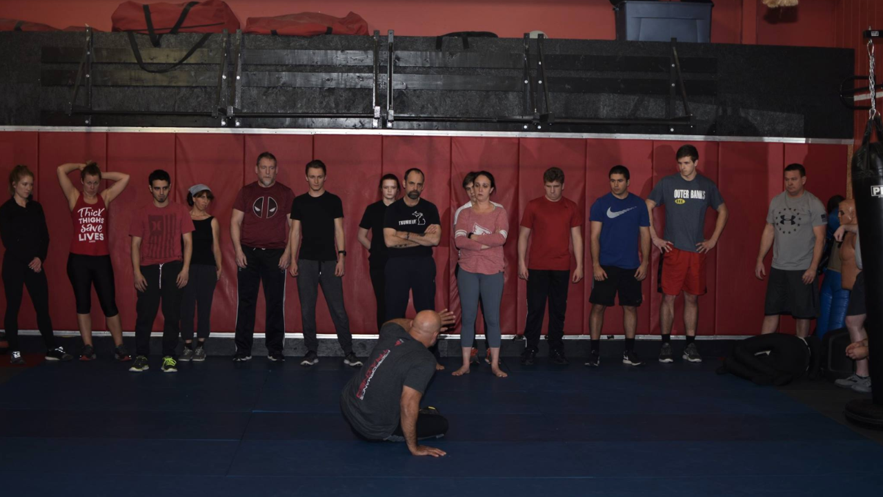 Rolando Haddad teaching Self Defense