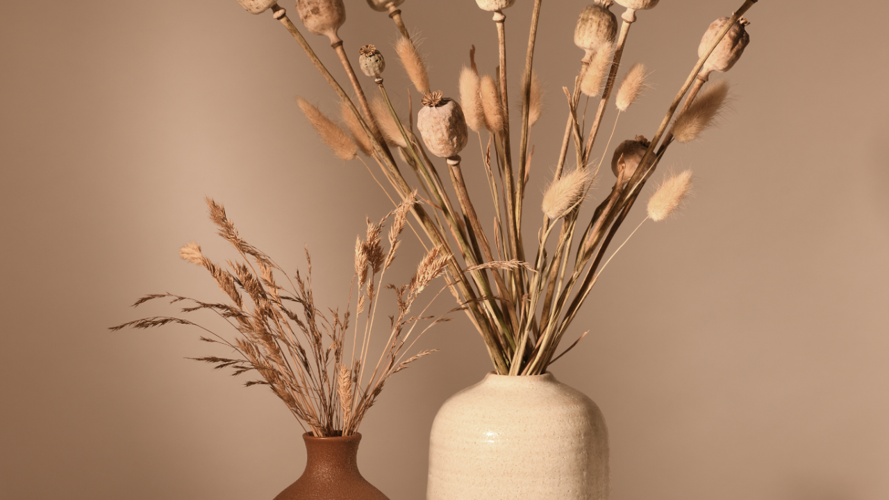 5 Gorgeous Boho Bridal Shower Flower Vases That Steal the Show 🌿🥂