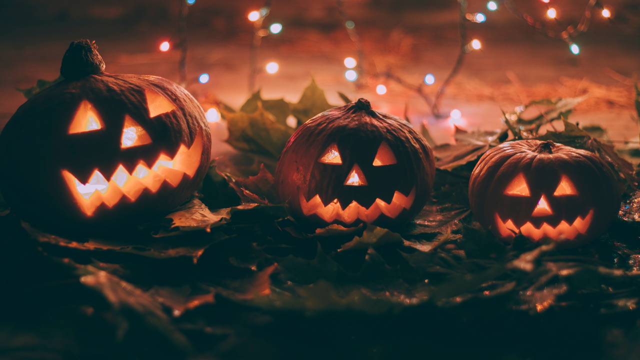 Spooky Success: How Real Estate Agents Can Use Halloween to Market Their Real Estate Business | Red Hawk Coaching Jeremy Williams Real Estate Coach