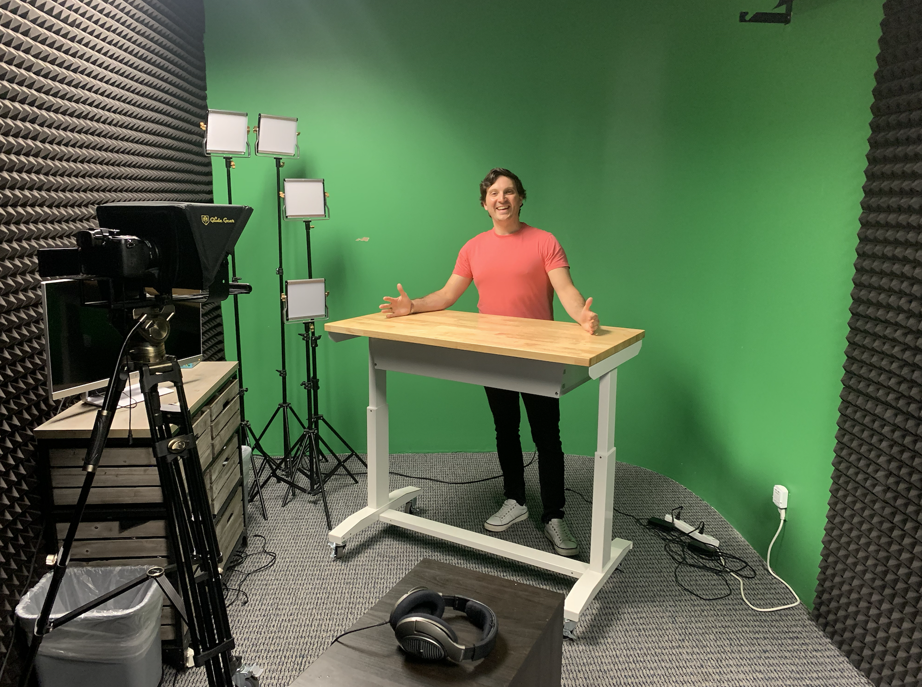 Chroma Key Technology In eLearning: Utilizing Virtual Studios To Create  Effective Training - eLearning Industry