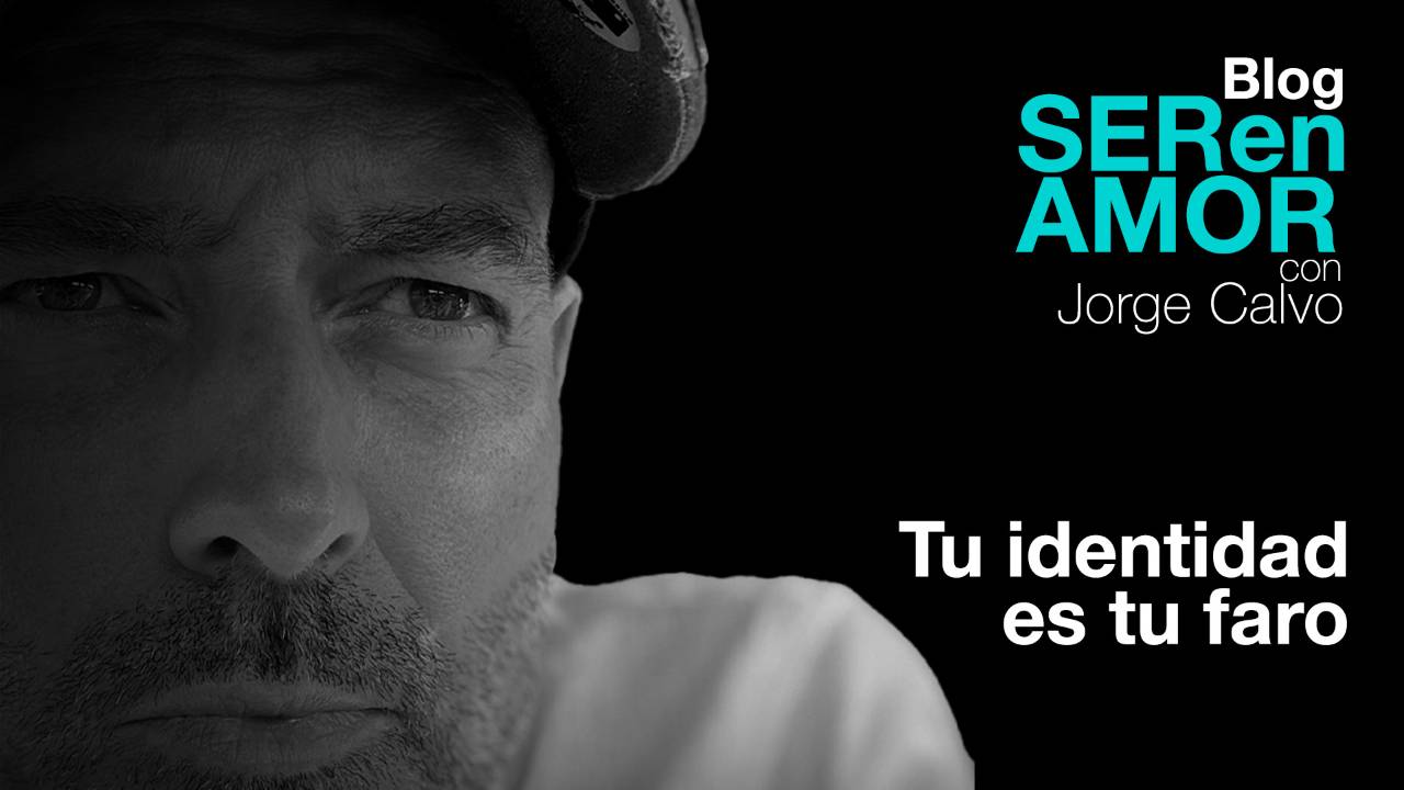 La identidad de marca personal: el faro que define tu mensaje, tu posicionamiento y tus ingresos