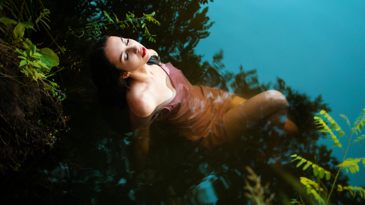 Ethereal Woman Floating in Water, Fantasy Woman, The Love Priestess, Love Coaching, Love and Intimacy, Catherine Josephine, Intimacy Coaching, Love and Intimacy, Surrender, Healing After Breakup, Open Heart, Divine Feminine, Divine Union, Sacred Sexuality, Tantra