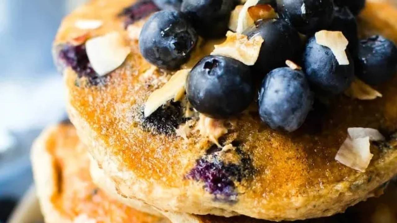 low carb blueberry pancakes