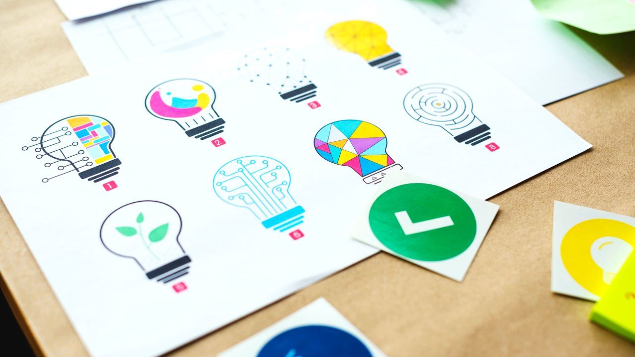 ¿Tienes ya una marca para tu negocio o justo estás en ese momento de definir un nombre para tu proyecto y todavía no sabes por dónde empezar?