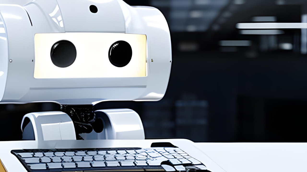 Data science robot working on transitioning careers