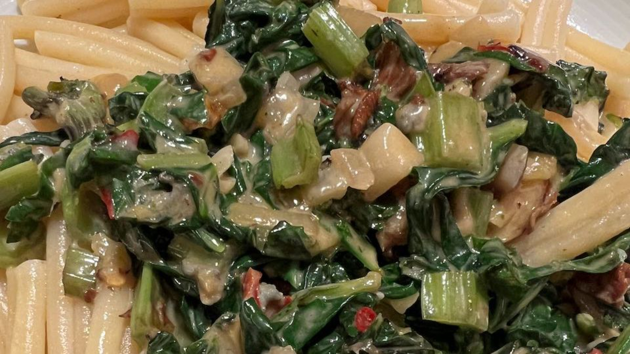 Pastasaus, spinatsaus, mangoldsaus