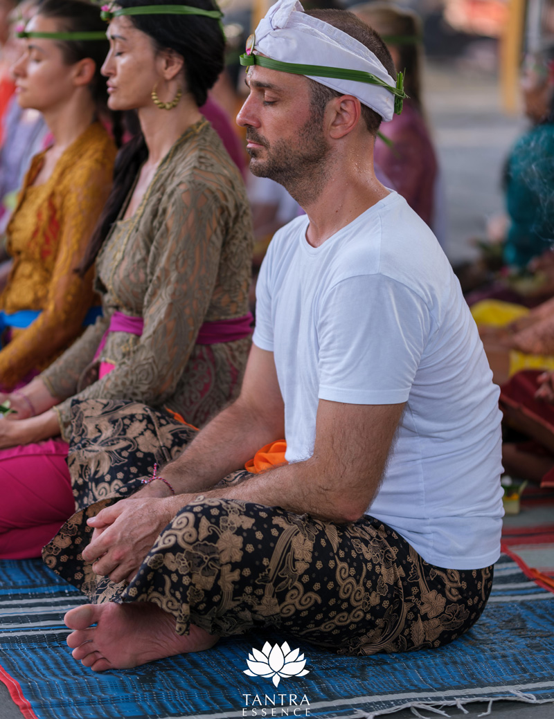 Meditation and sensory experiences