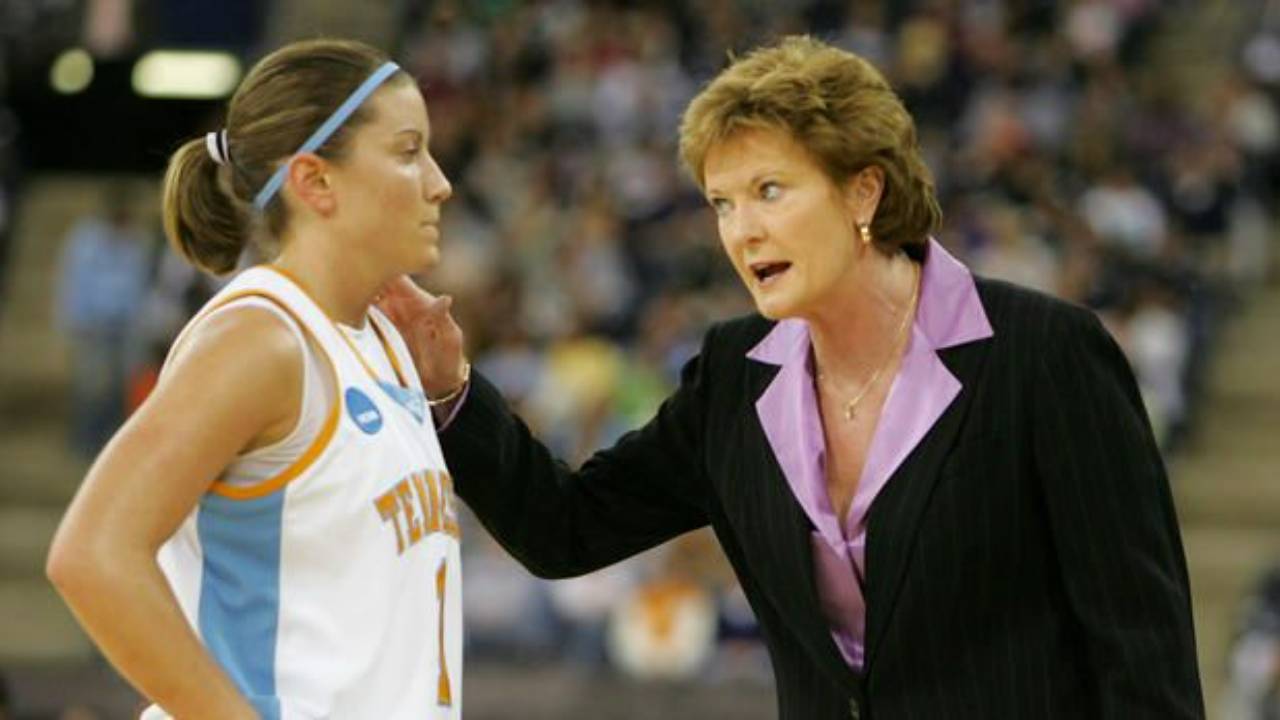 pat summit encouraging player