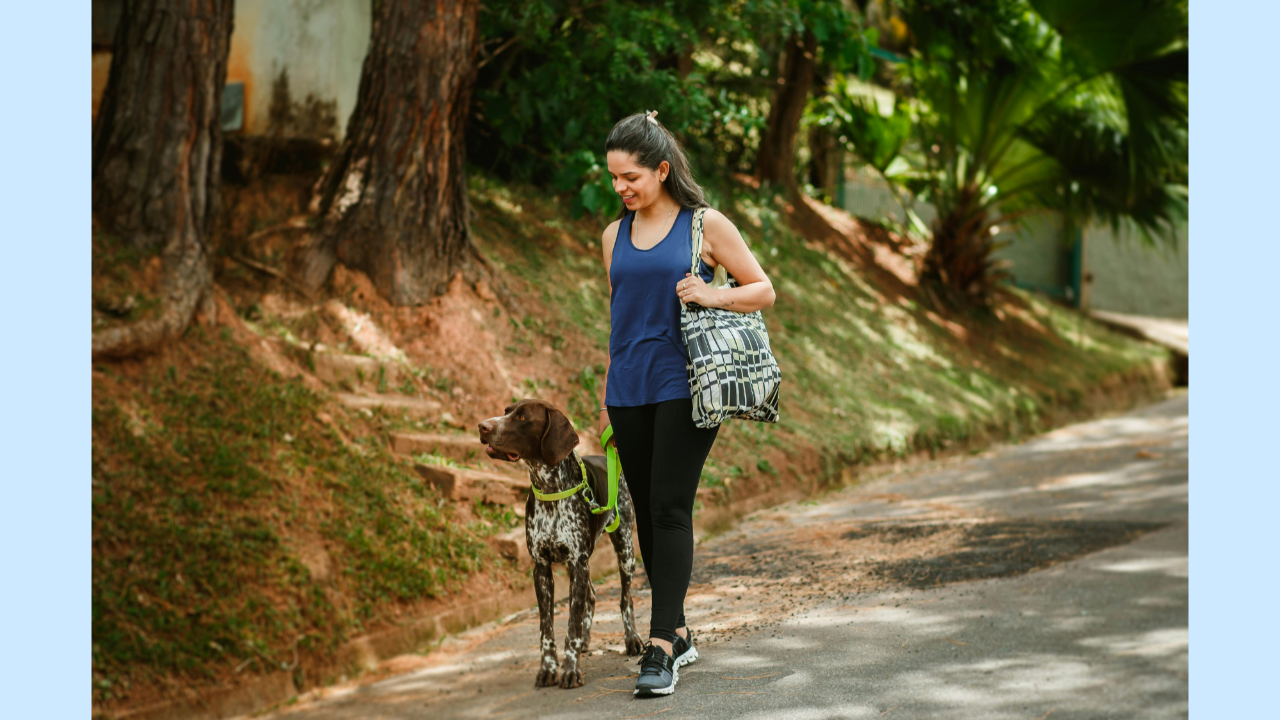 A woman in her 30s living a happy and fulfilled life
