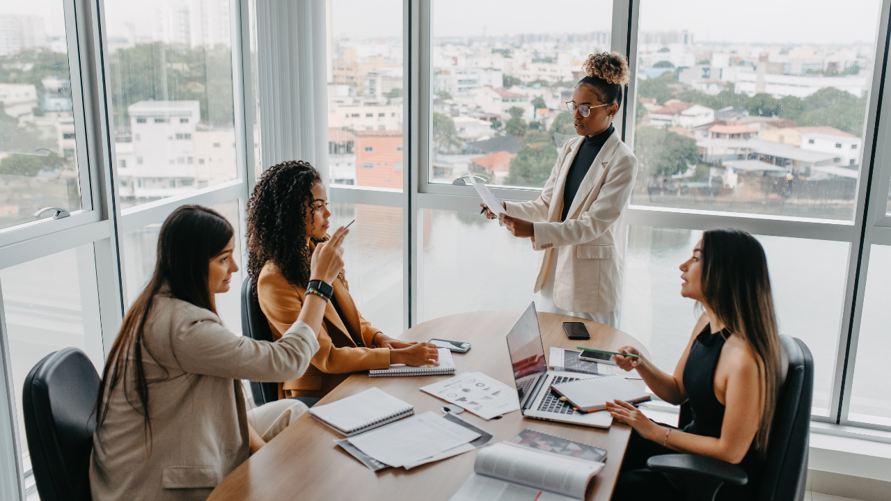 Ever Sat in a Meeting and Watched Your Moment Pass? Executive Presence for Women Leaders: What Senior Female Leaders Need to Know