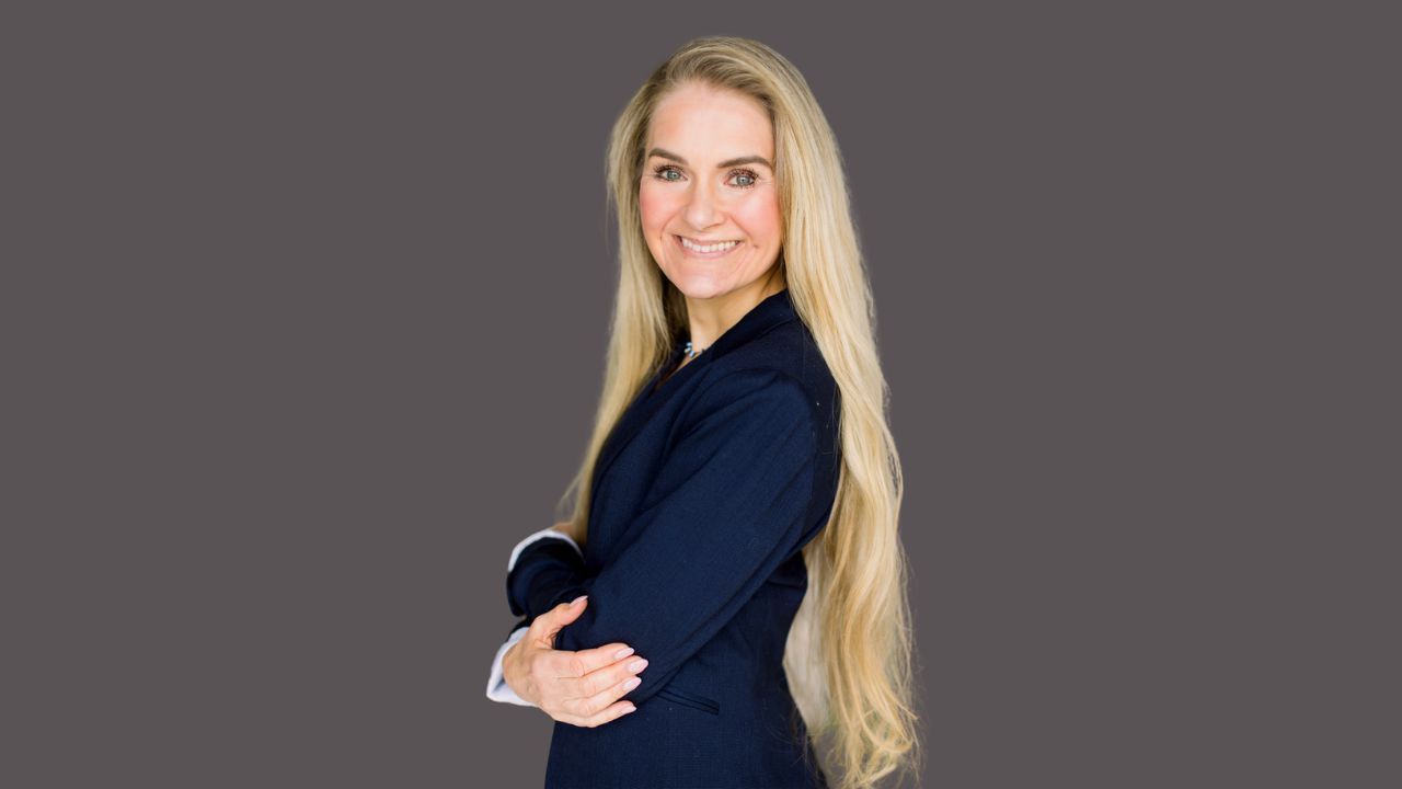 Dr Christiane Schroeter 