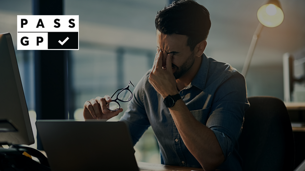 Exam candidate under pressure using structured framework