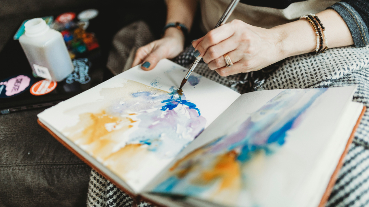 How Art Therapy Can Support Workplace Mental Health & Reduce Burnout