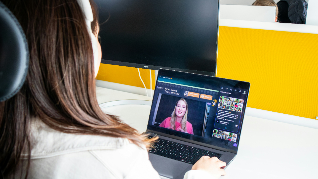 5 Reasons Why Online Well-Being Courses Boost Your Daily Balance