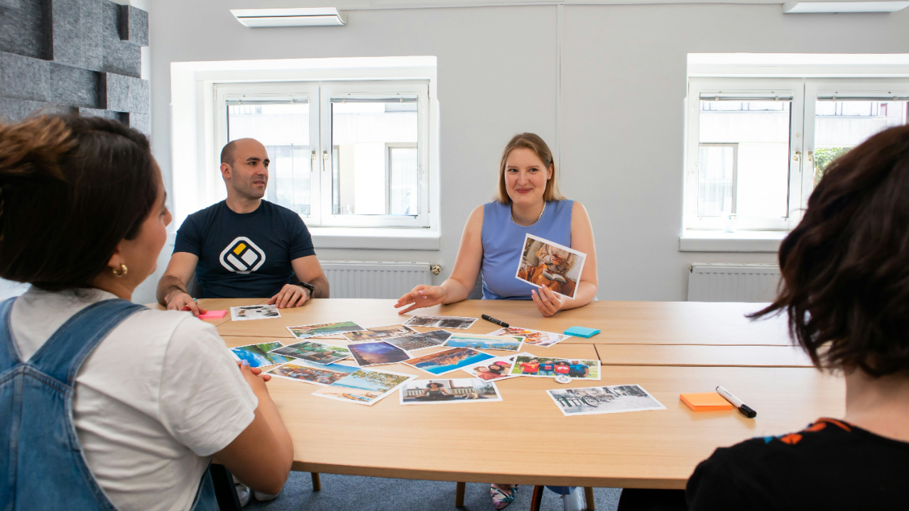 The Role of Art Therapy in Modern Corporate Well-being Strategies