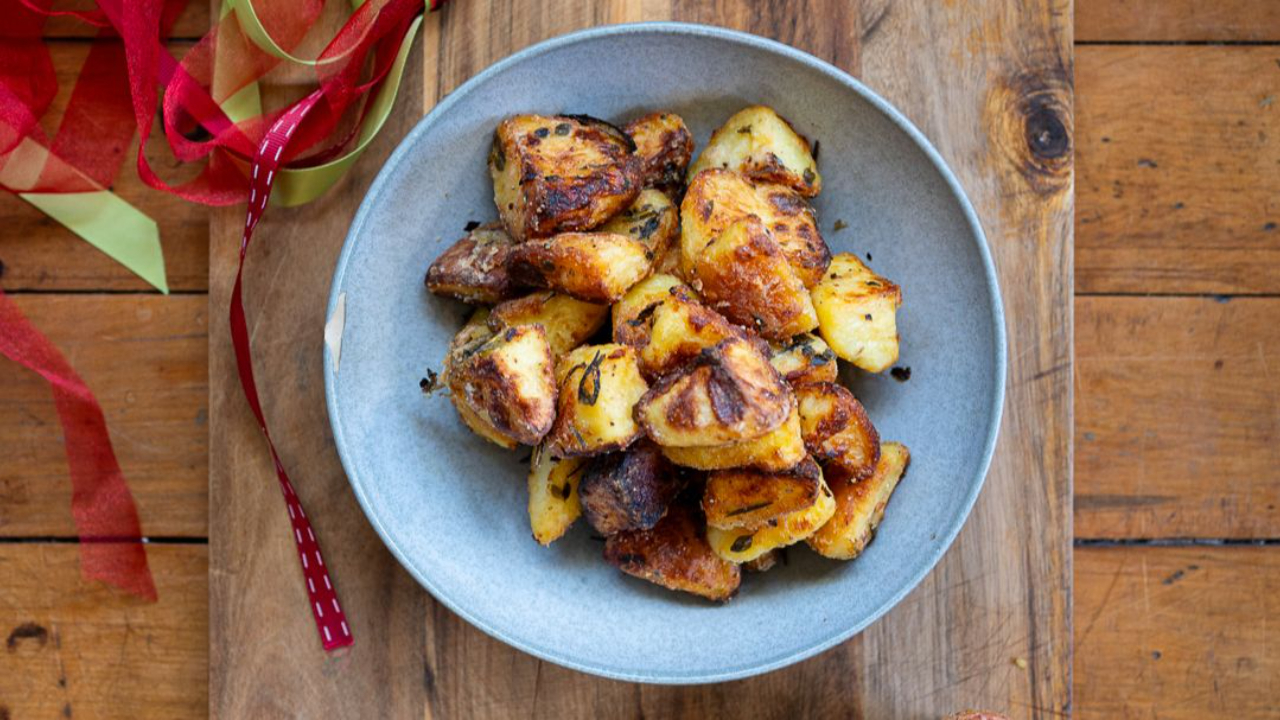 rispy roast potatoes in a bowl 