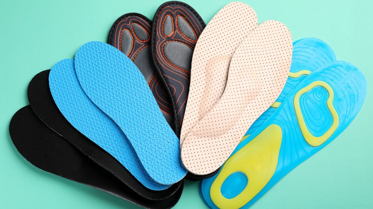 Custom vs. Over-the-Counter Orthotics for Plantar Fasciitis: A Comprehensive Guide