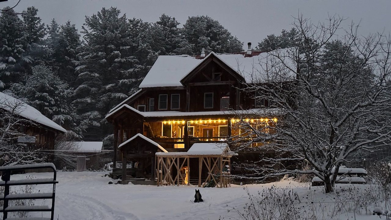 UpTunket house in snow