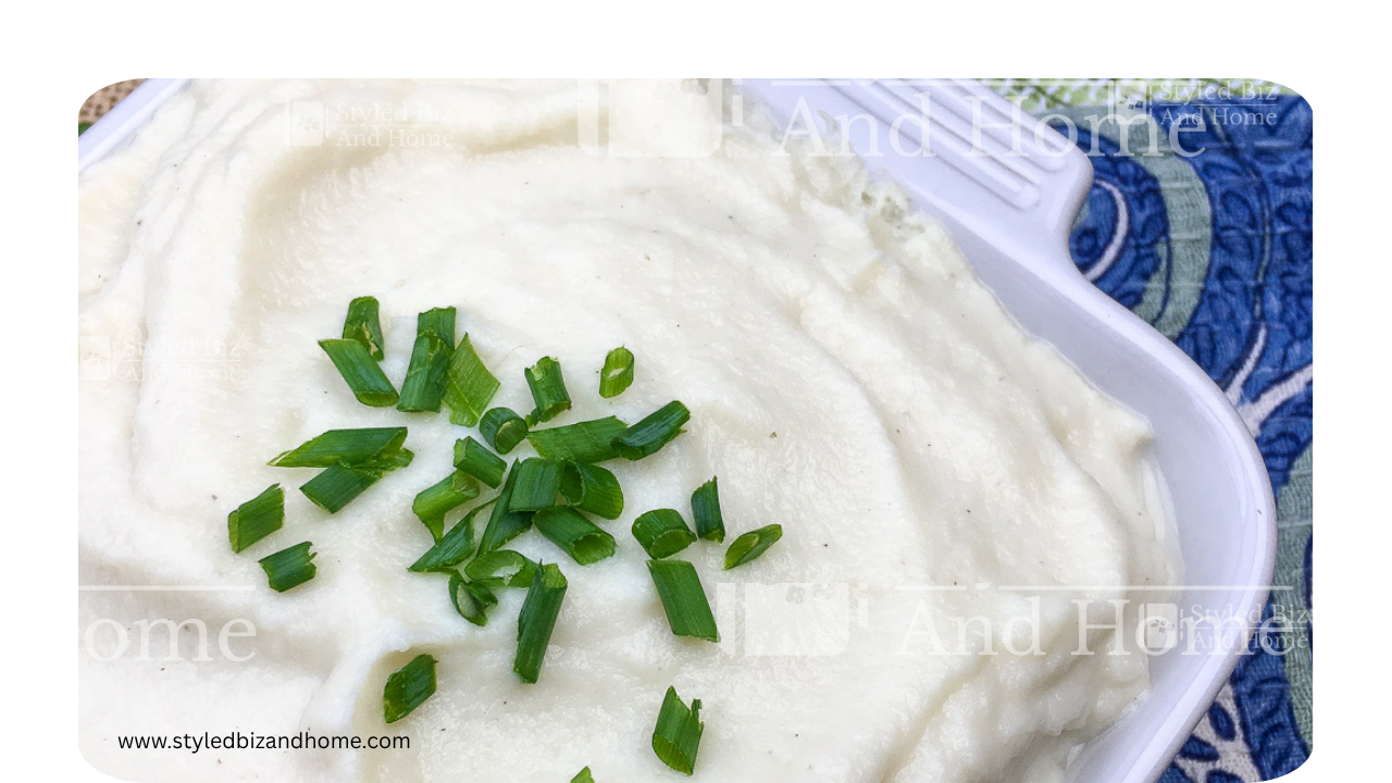 Cauliflower Mash with Garlic and Chives in a dish