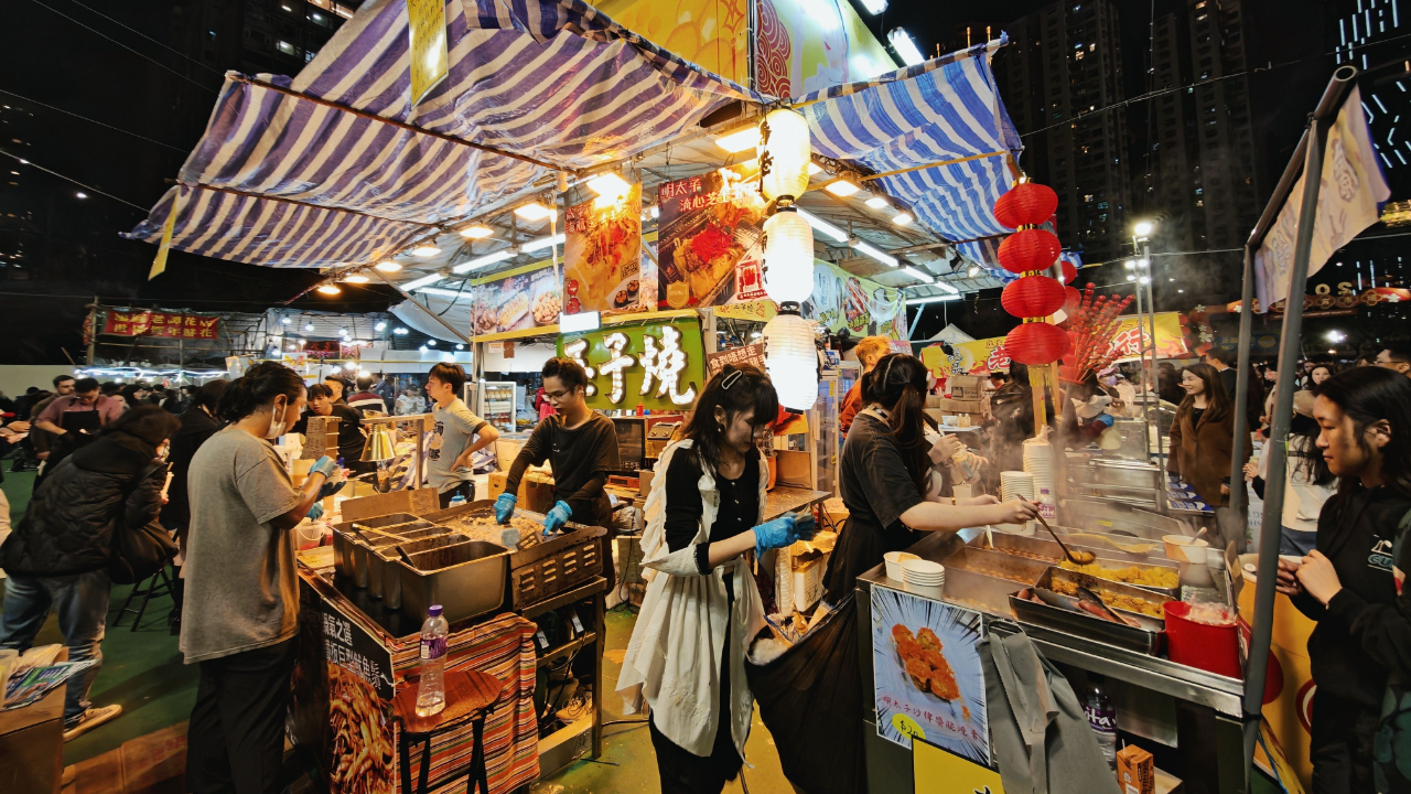 Arbeidstakere i Norge som har sitt hjem i et annet EØS-land eller utenfor EØS, kan ha rett til skattefradrag for å dekke ekstra kostnader forbundet med pendling. Disse fradragene kan bidra til å redusere skatten og balansere de økonomiske forpliktelsene knyttet til arbeid utenfor hjemlandet. Her er en nærmere titt på vilkårene og reglene pendlere må være oppmerksomme på.