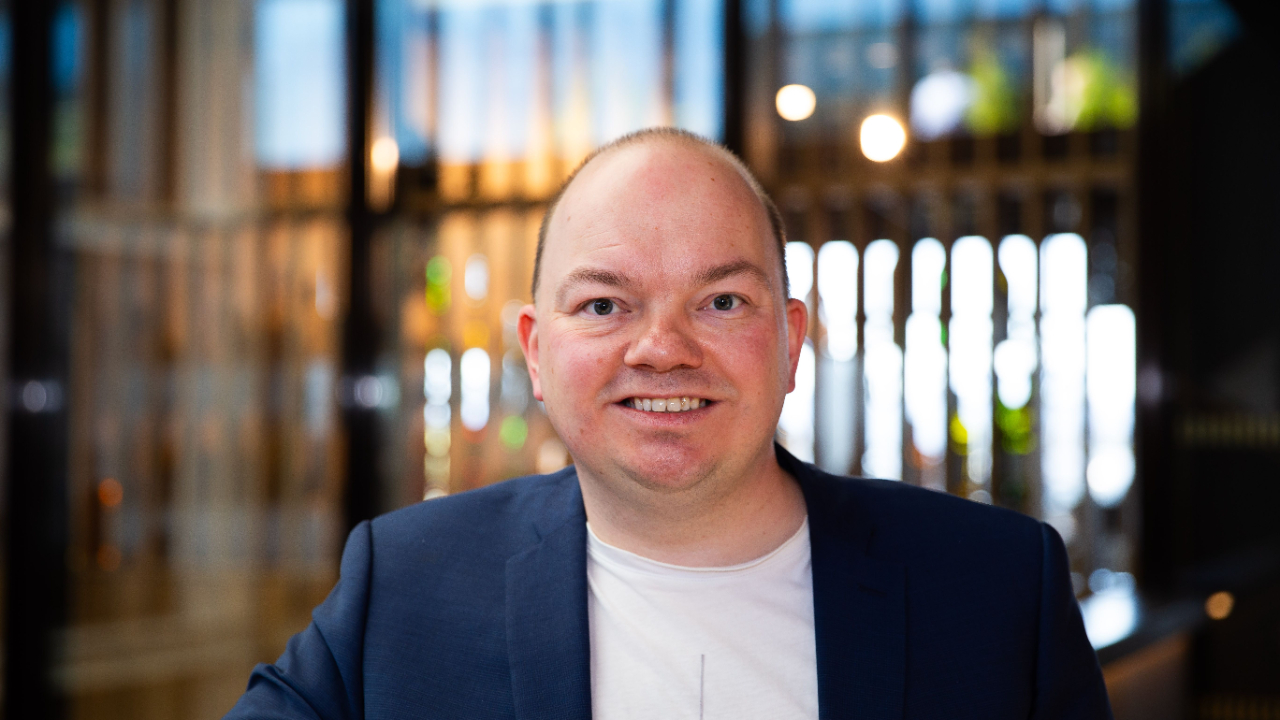 Agnor Pettersen i Skatteveilederen: Nå kan du justere skattekortet for 2026. Dette blir tilgjengelig fra mandags morgen (mandag 15. desember). Her skal vi gjennomgå noen av de mest vanlige sakene og problemene rundt det justering og re-setting av skattekort. Det er nemlig mulig å få nytt skattekort, selv om du allerede har fått skattekort. Dette bestiller du på skatteetaten.no