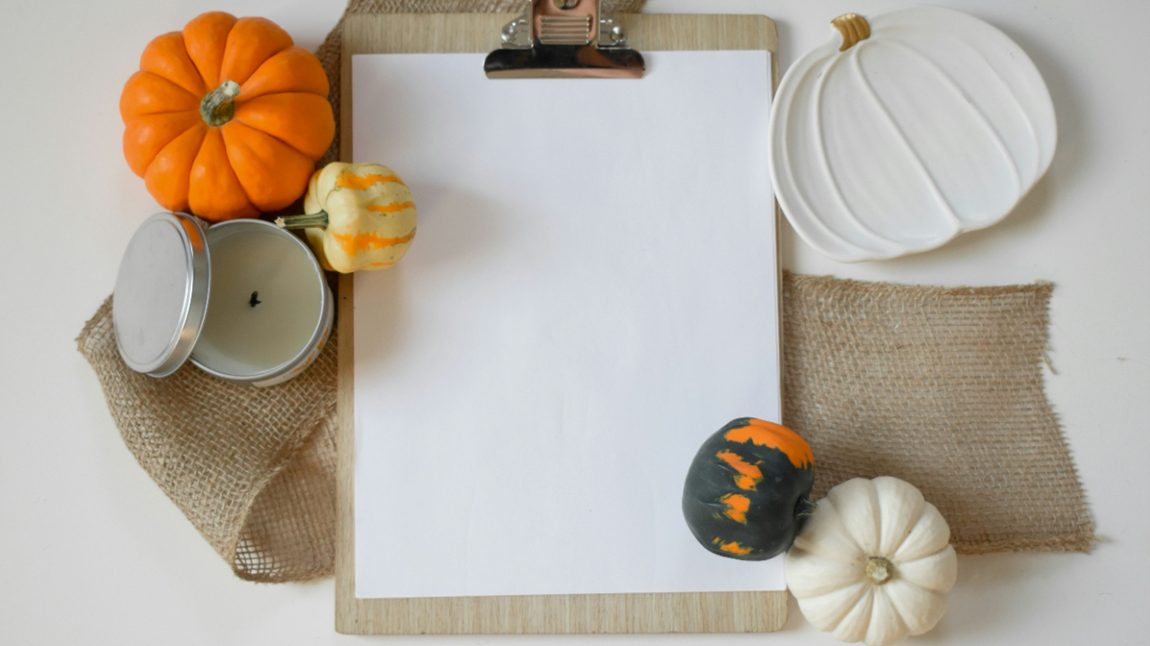 blank paper for menu and shopping list