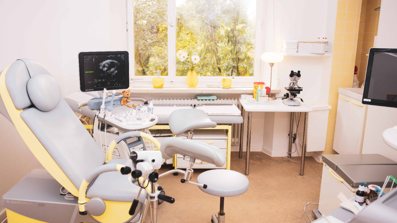 Medizinische Hypnose ideale Ergänzung zur Gynäkologie - Praxis in Kiel