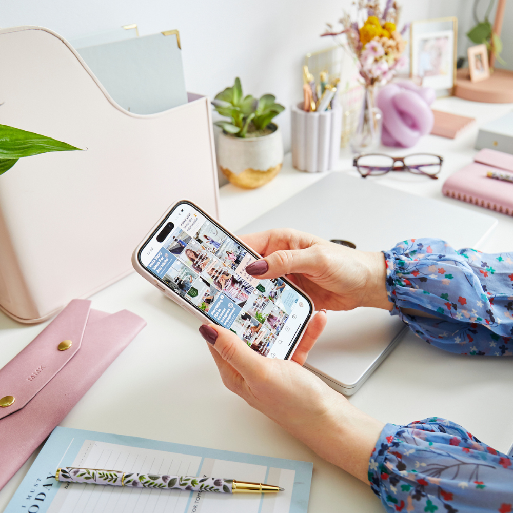 Business Secrets Club blog Christmas gifts for business owners small business gift guide 2025 The Secrets to Instagram growth course