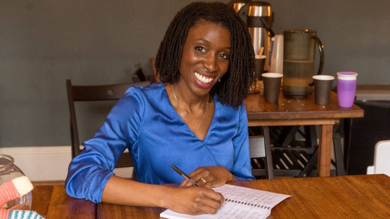 Motherhood Judgement and Grace, by Lewisham Hypnobirthing Teacher Amifa