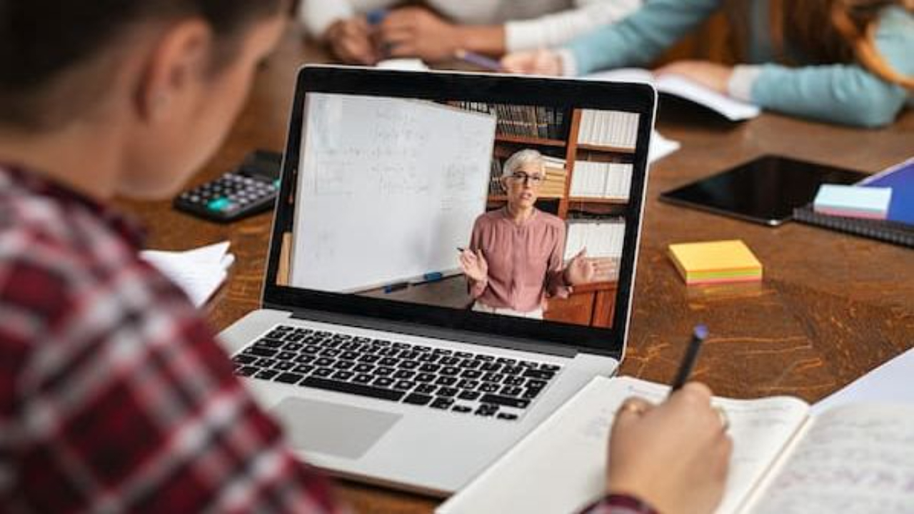 Small Business Digital Marketing Course Comparison