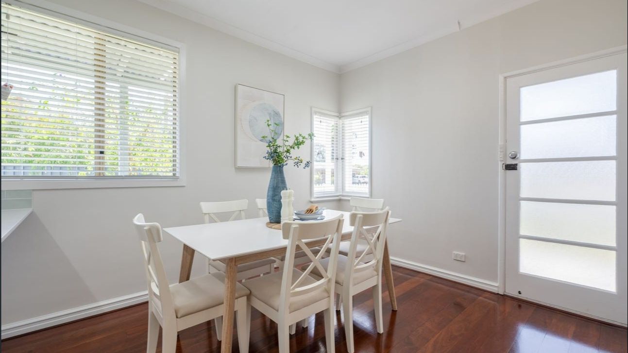 How to use Dulux White Exchange