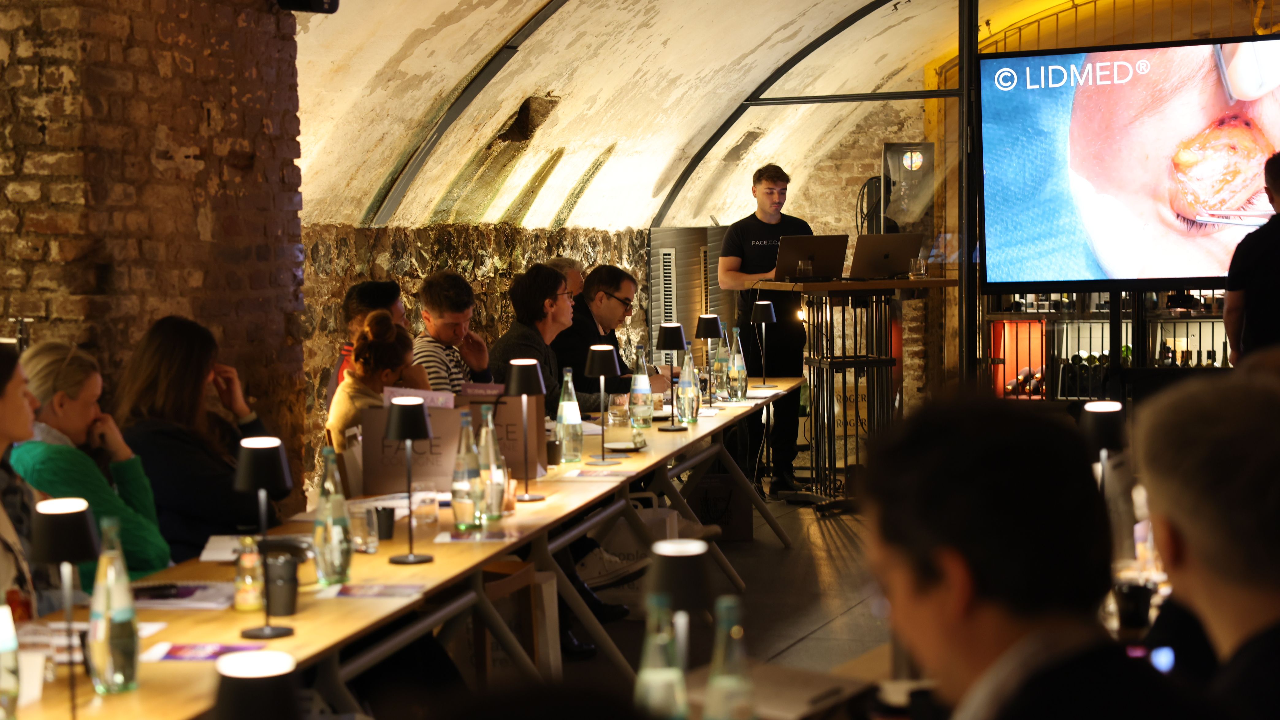 OP Kurs Lidstraffung in Köln 