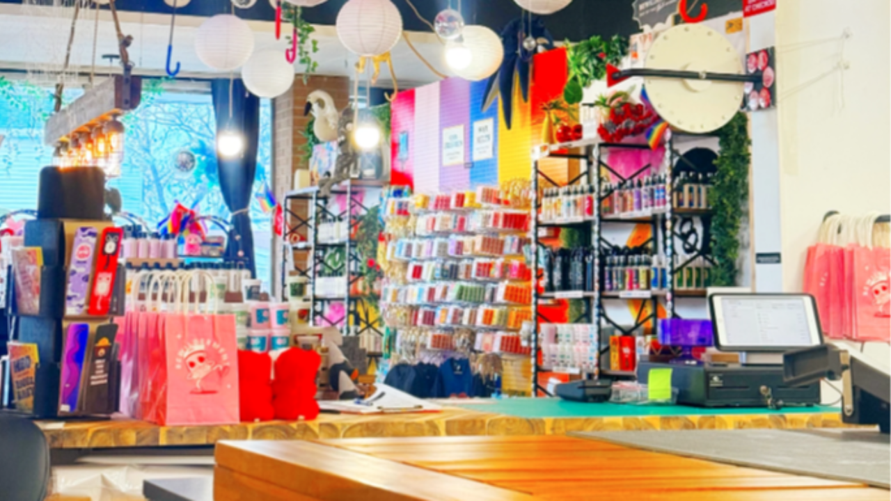 Bewilderment brick and mortar store