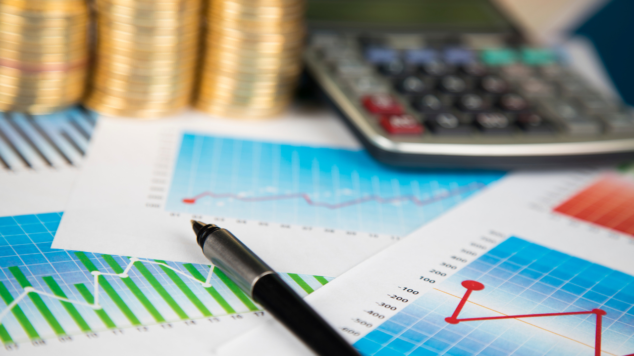 calculator and graphs