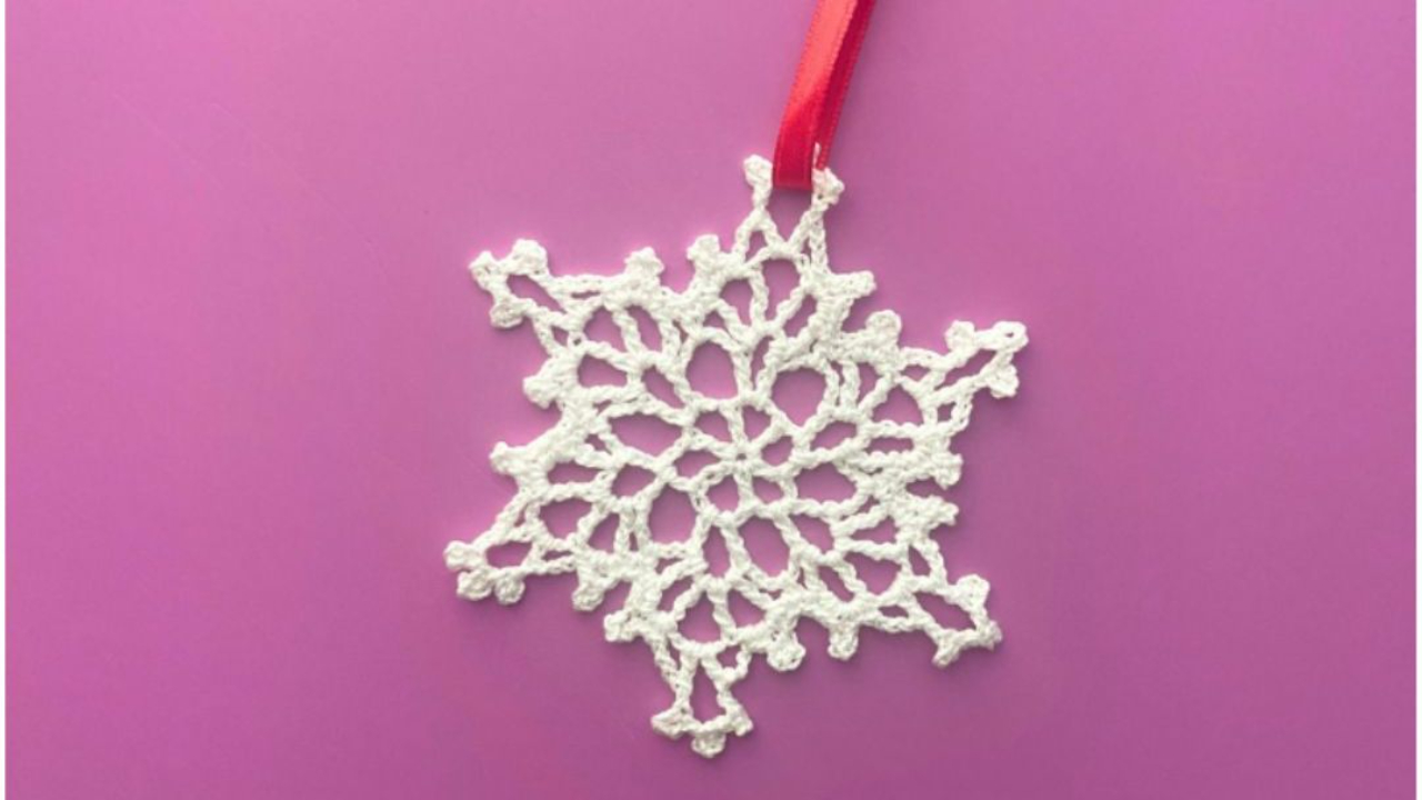 crochet snowflake